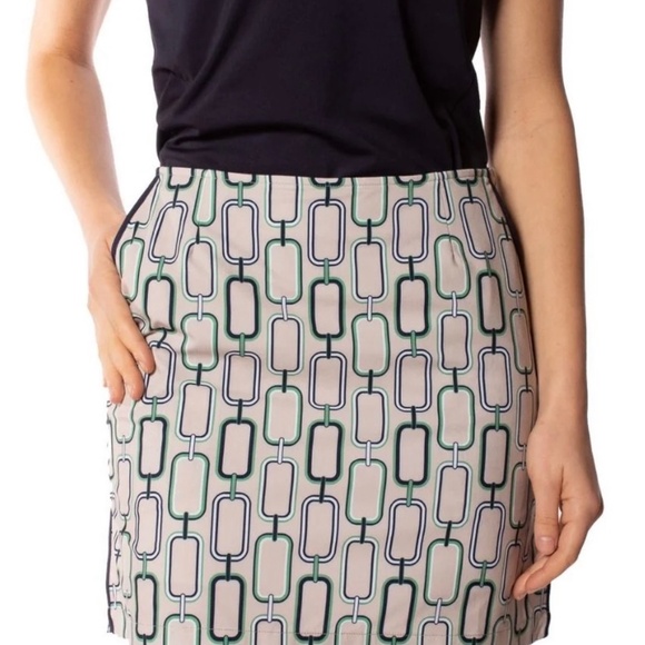 Golftini Brand Golf Performance Skort With SPF30 Size 4 NWT - Picture 3 of 7